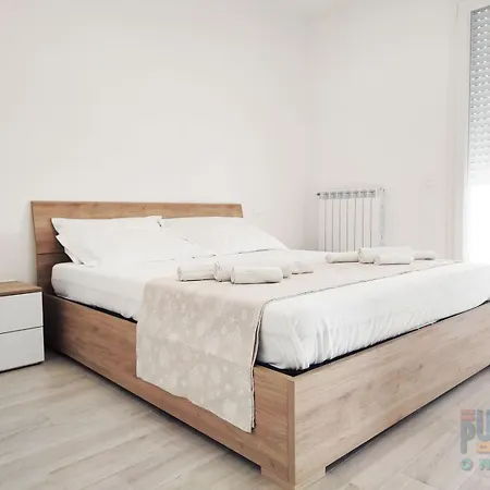 Casa Vacanza Azzurro Mare 1 A بيت للعطل غالّيبولي