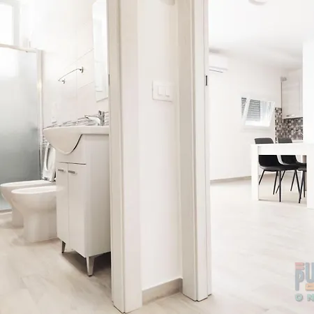 Casa Vacanza Azzurro Mare 1 A * غالّيبولي
